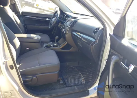 2012 Kia Sorento Lx из США, поврежденный, VIN 5XYKTCA62CG205838